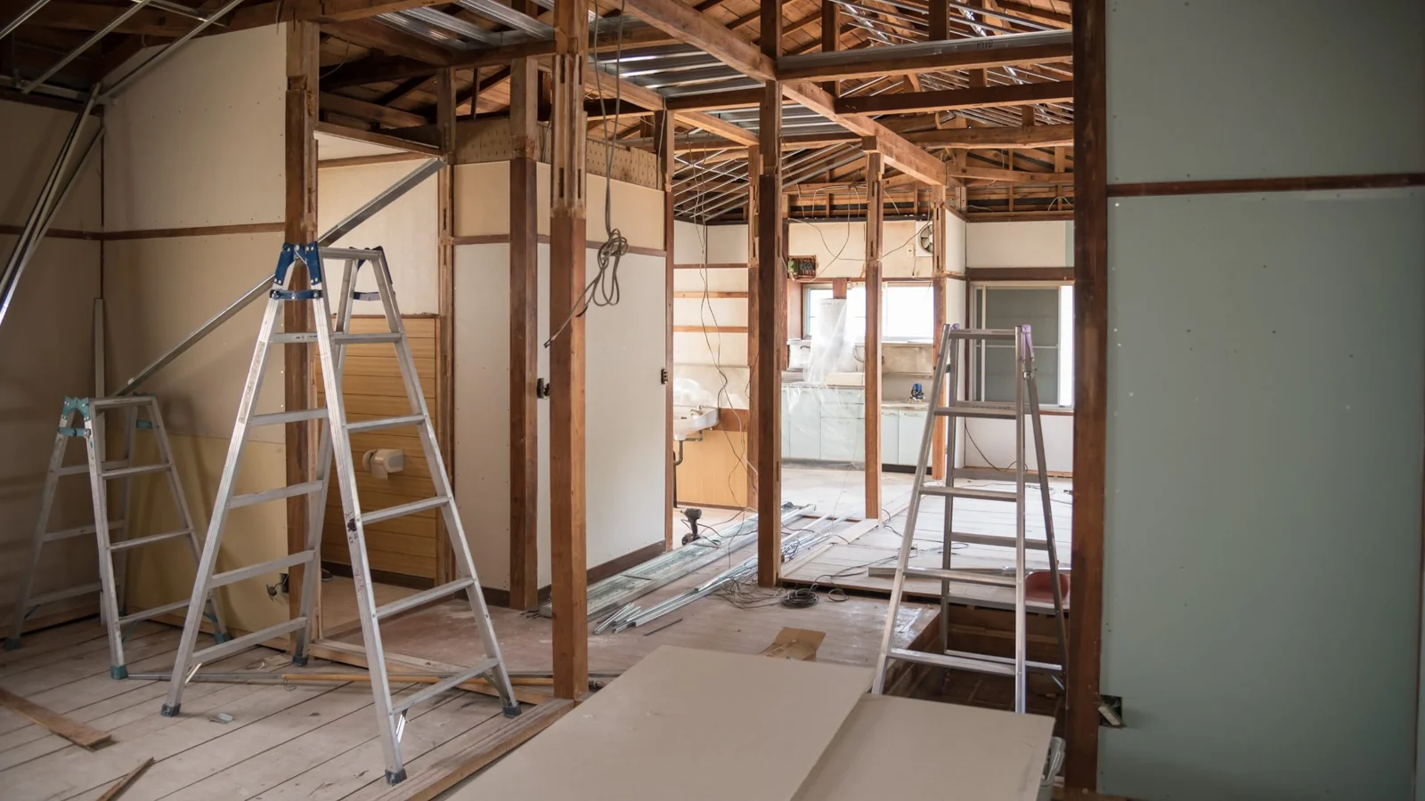 Chantier de rénovation électrique d'une maison de 320 m²